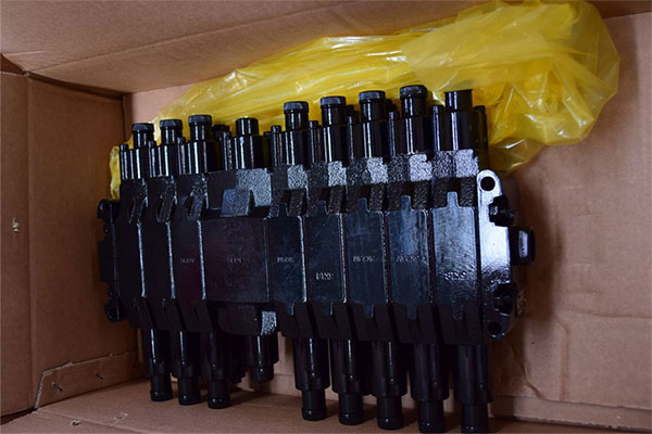 美国全装进口多路阀